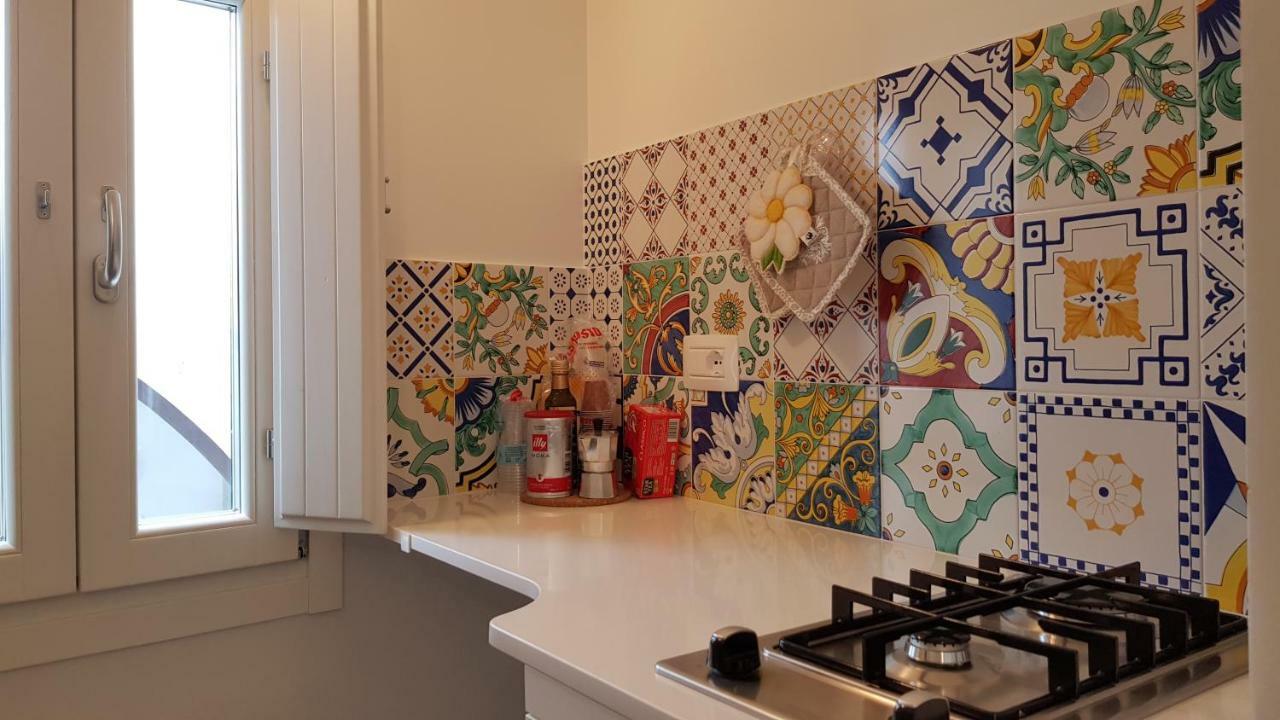 La Dimora Dei Sorrisi Apartment Монополи Екстериор снимка